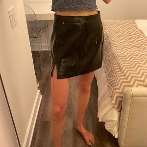 Aritzia Wilfred faux leather shiny black mini skirt worn once